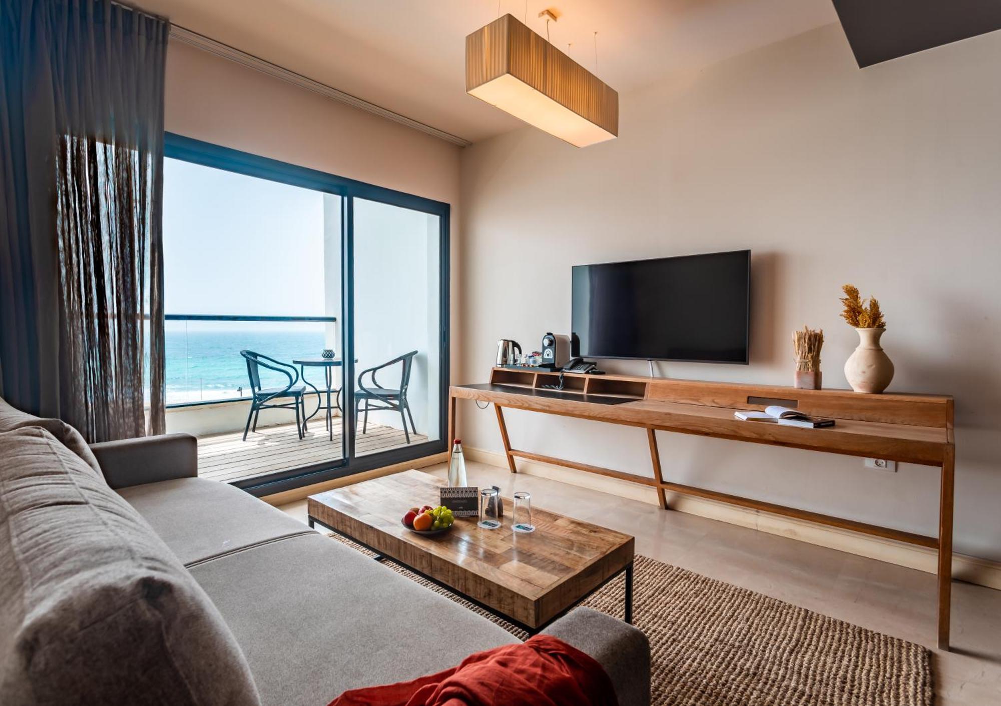 Hotel Jacob Sea Life Nahariya Extérieur photo